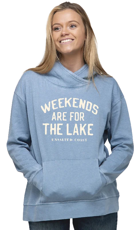 WEEKENDS HOODIE