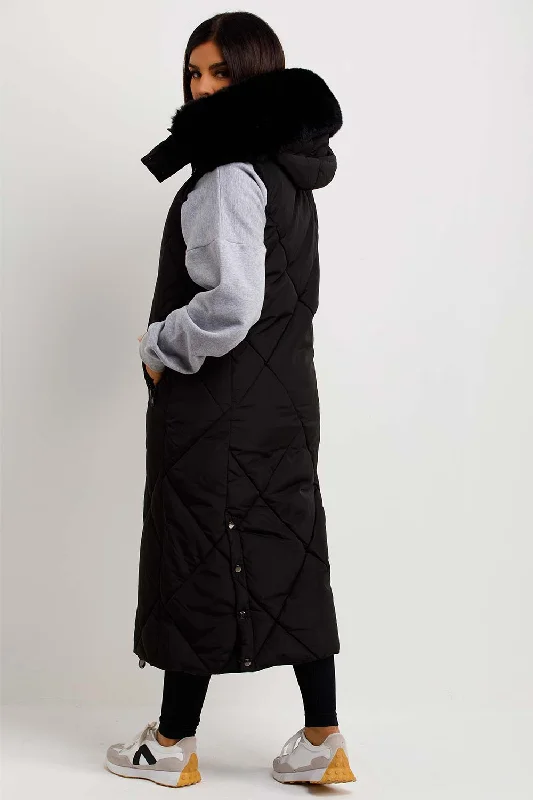 Black Long Puffer Gilet With Fur Hood