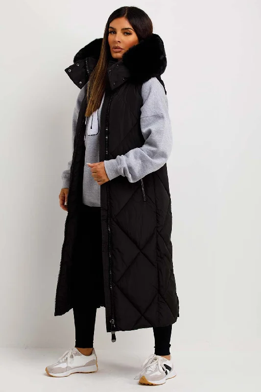 Black Long Puffer Gilet With Fur Hood