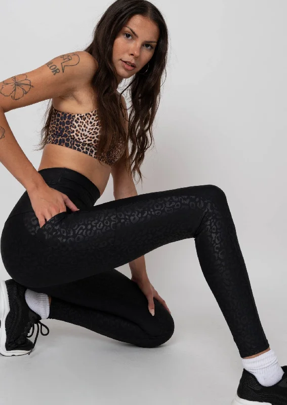 black-exotic-touch-jag-panel-pocket-extra-high-waisted-leggings