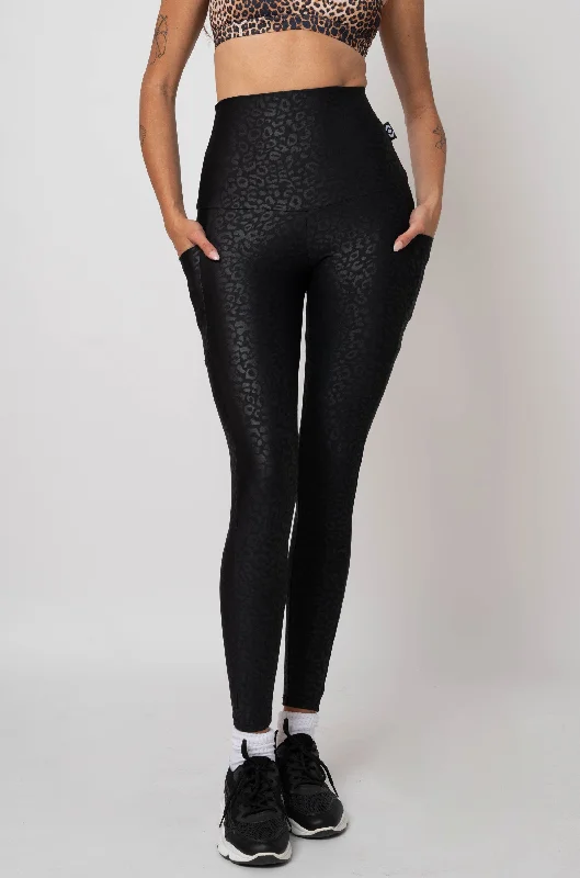 black-exotic-touch-jag-panel-pocket-extra-high-waisted-leggings