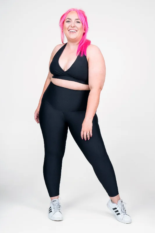 Black Performance - Extra High Waisted 7/8 Leggings