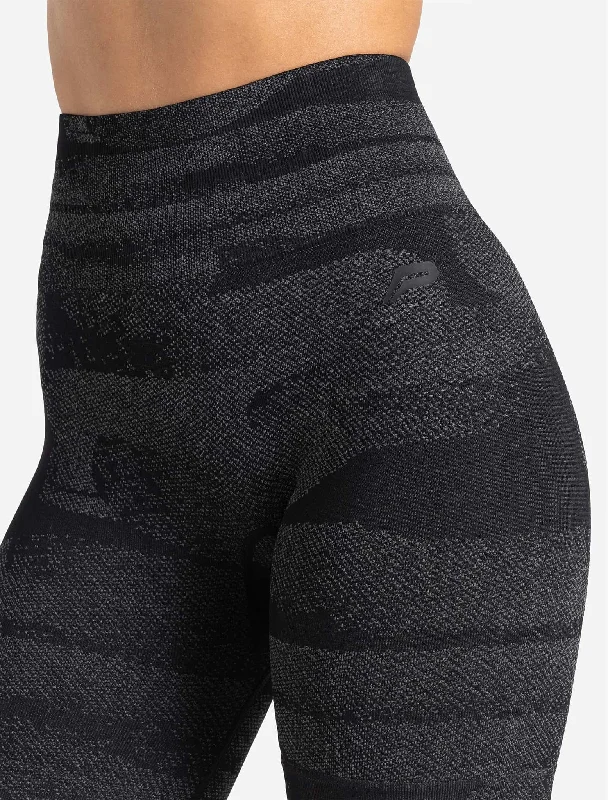 boost-seamless-leggings-black