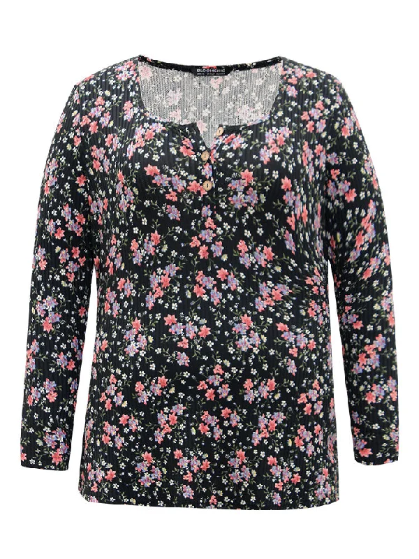 ditsy-floral-square-neck-button-up-t-shirt