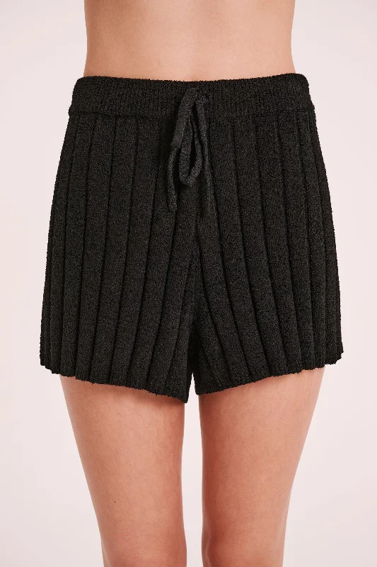 juni-knit-short-black