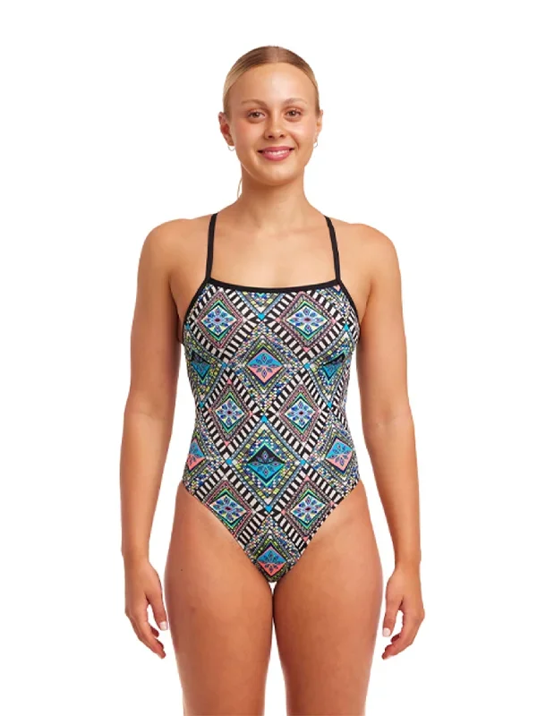 Women's swimsuit - Single strength Weave Please