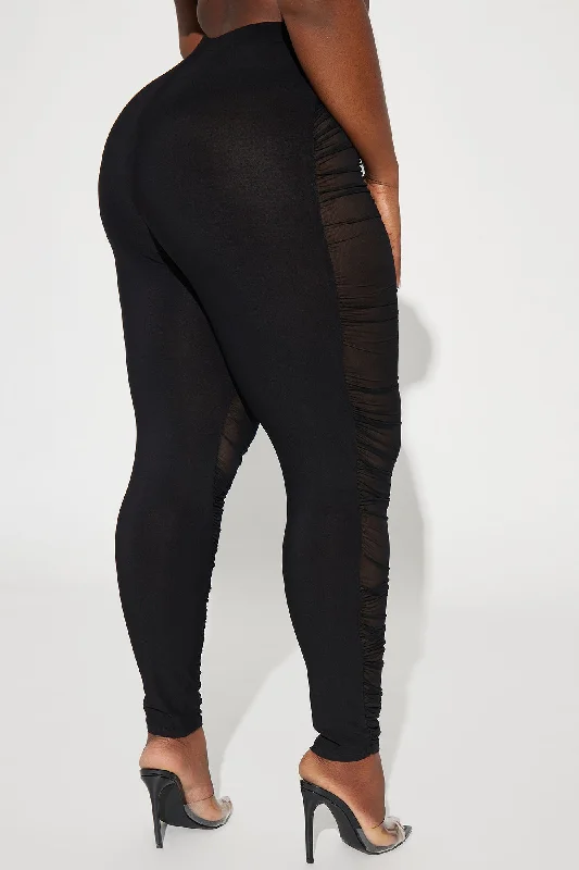 risky-love-sheer-legging-black