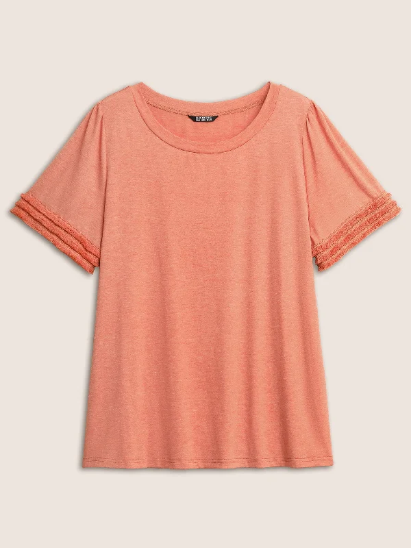 round-neck-solid-tiered-fuzzy-trim-t-shirt