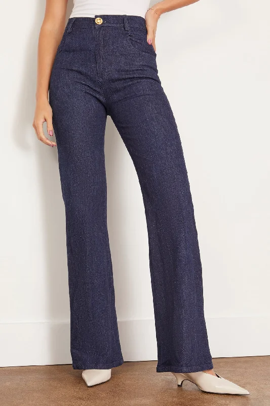 trousers-in-blue