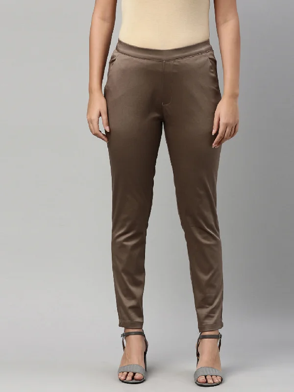 Women Solid Khaki Treggings