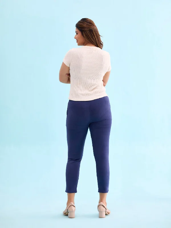 women-solid-navy-mid-rise-suede-treggings