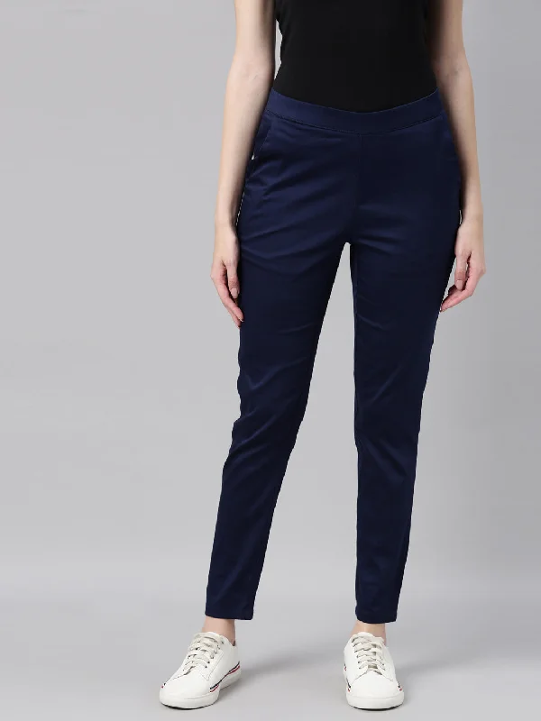 Women Solid Navy Treggings