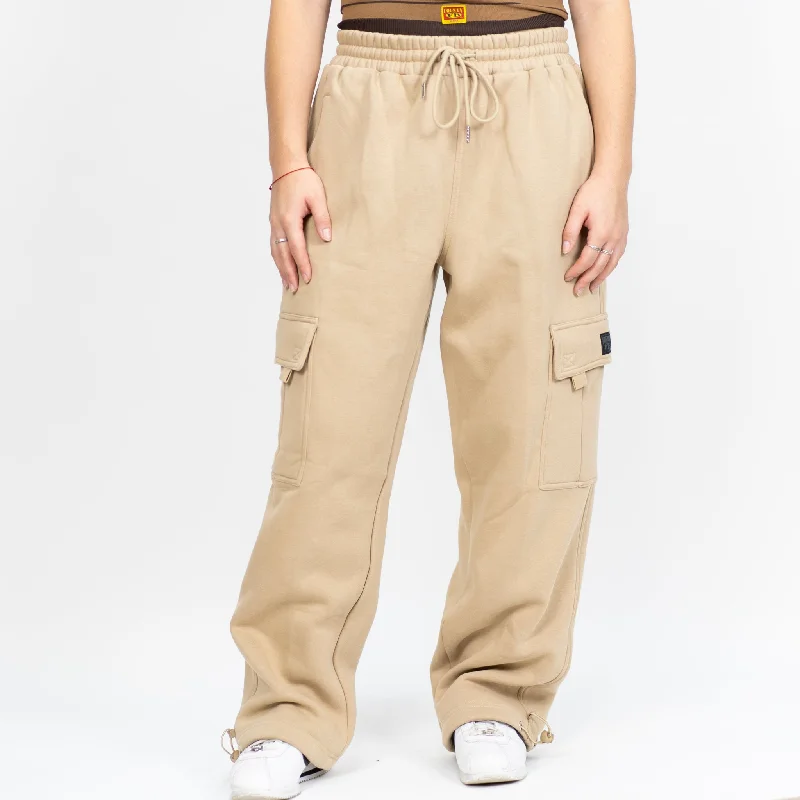 womens-fb-county-cargo-sweatpant