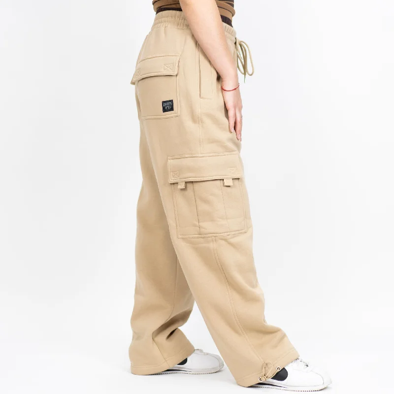 womens-fb-county-cargo-sweatpant